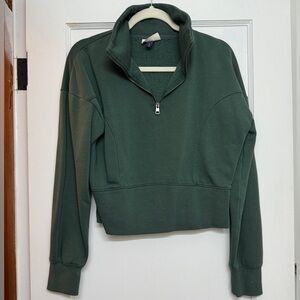 Universal Threads quarter zip